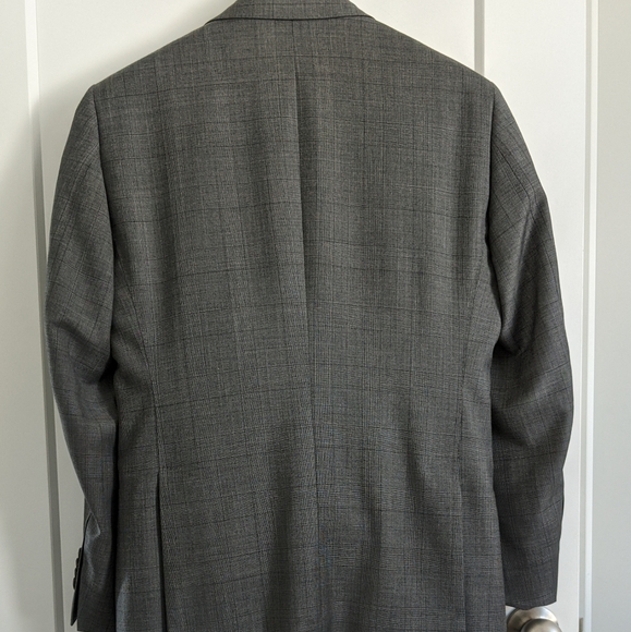 2 Piece Suit - Picture 2 of 2